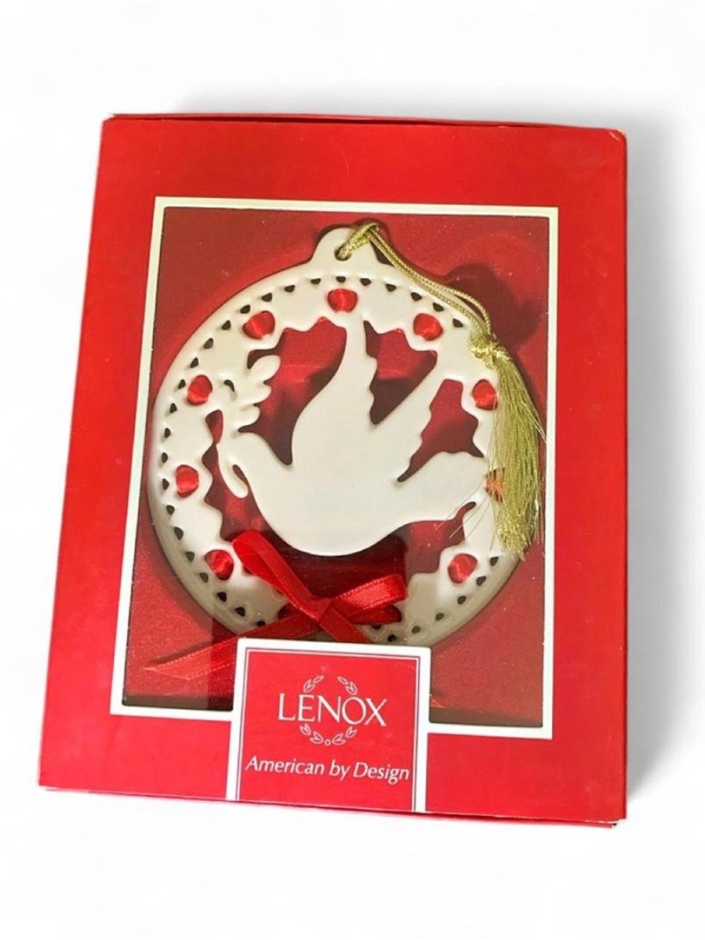 NIB Lenox 2010 Christmas Wrappings Dove China Ornament